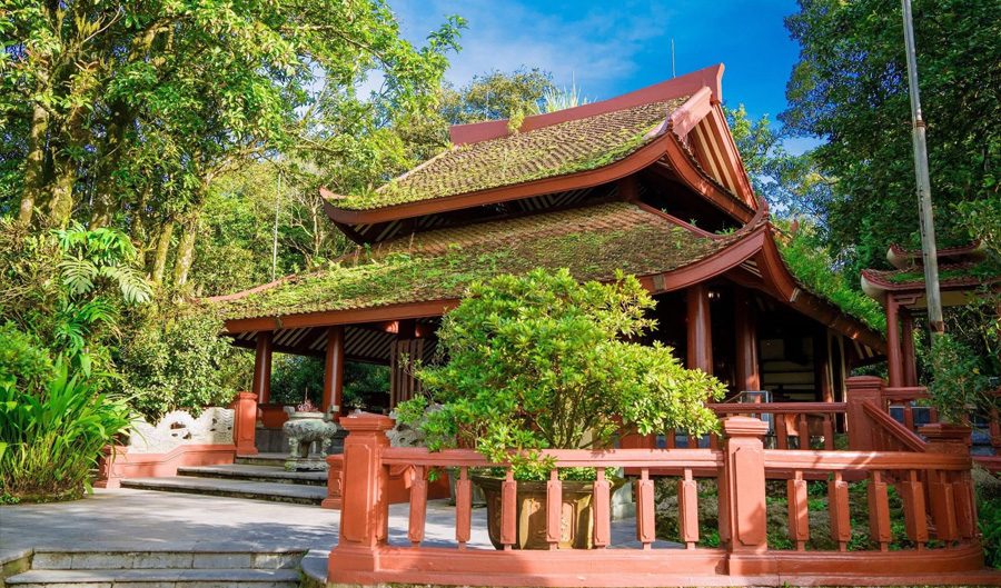 ĐỀN THỜ BÁC HỒ - BÀ VÌ