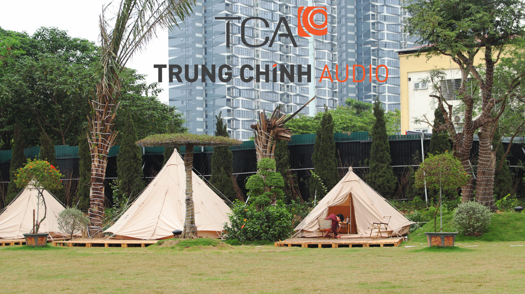 Lắp đặt 60 loa sân vườn TOA GS-302 phát nhạc nền, thông báo cho resort