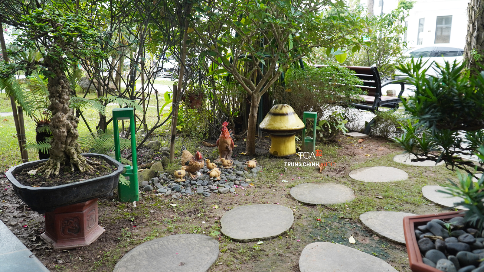 Loa sân vườn hình nấm ITC T-500