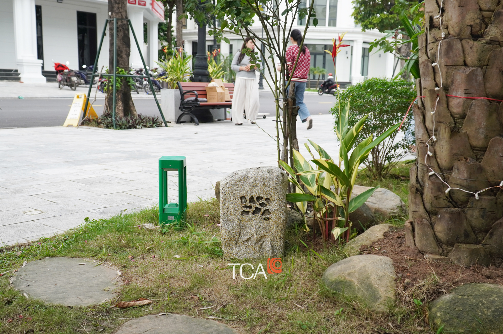 Loa sân vườn giả đá ITC T-300D