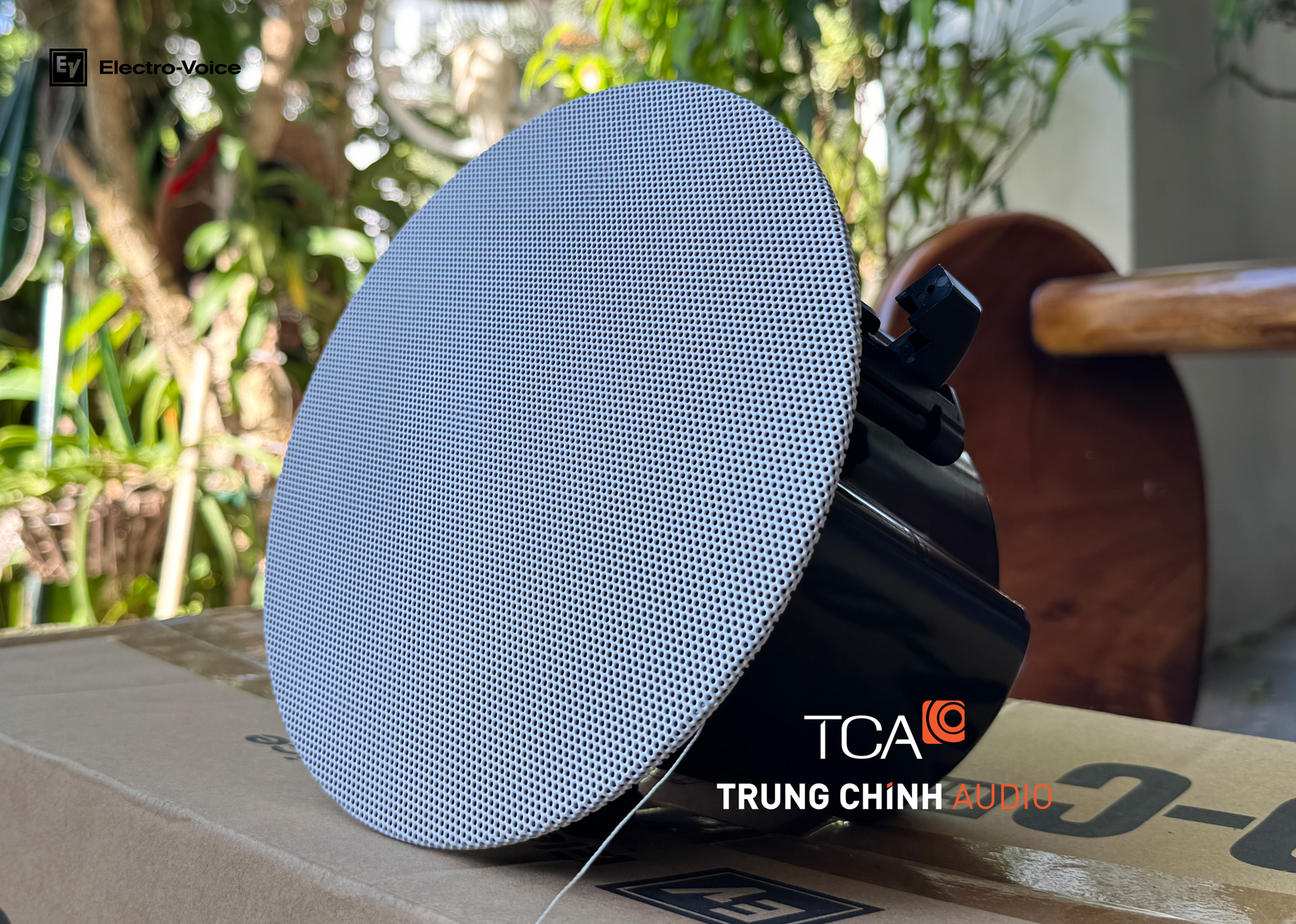 loa âm trần Electro-Voice EVID-C4.2 G2 có ê căng chính hãng