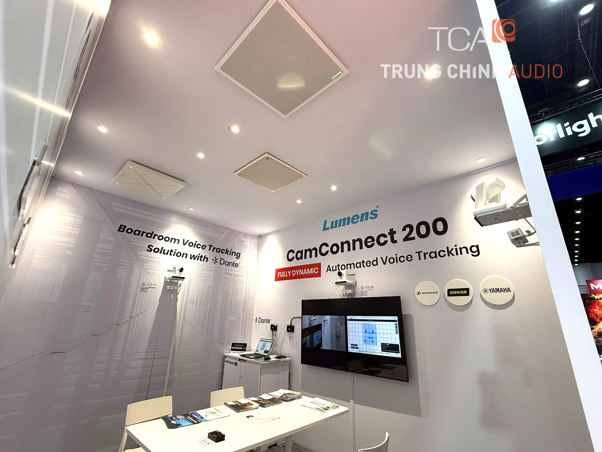 giai-phap-av-lumens-voice-connect-infocomm-2026