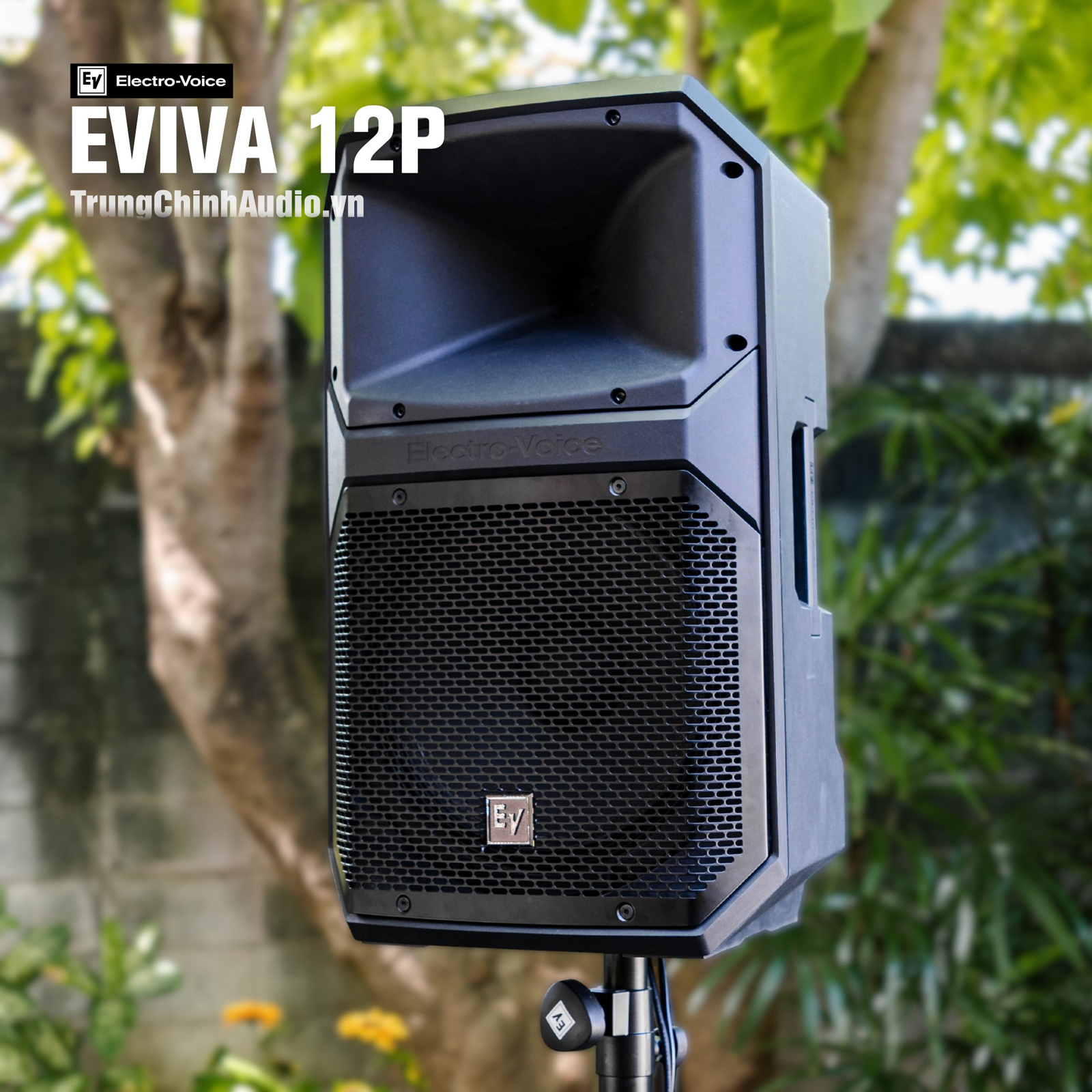 Ảnh thực tế loa EV EVIVA 12P ngoài trời