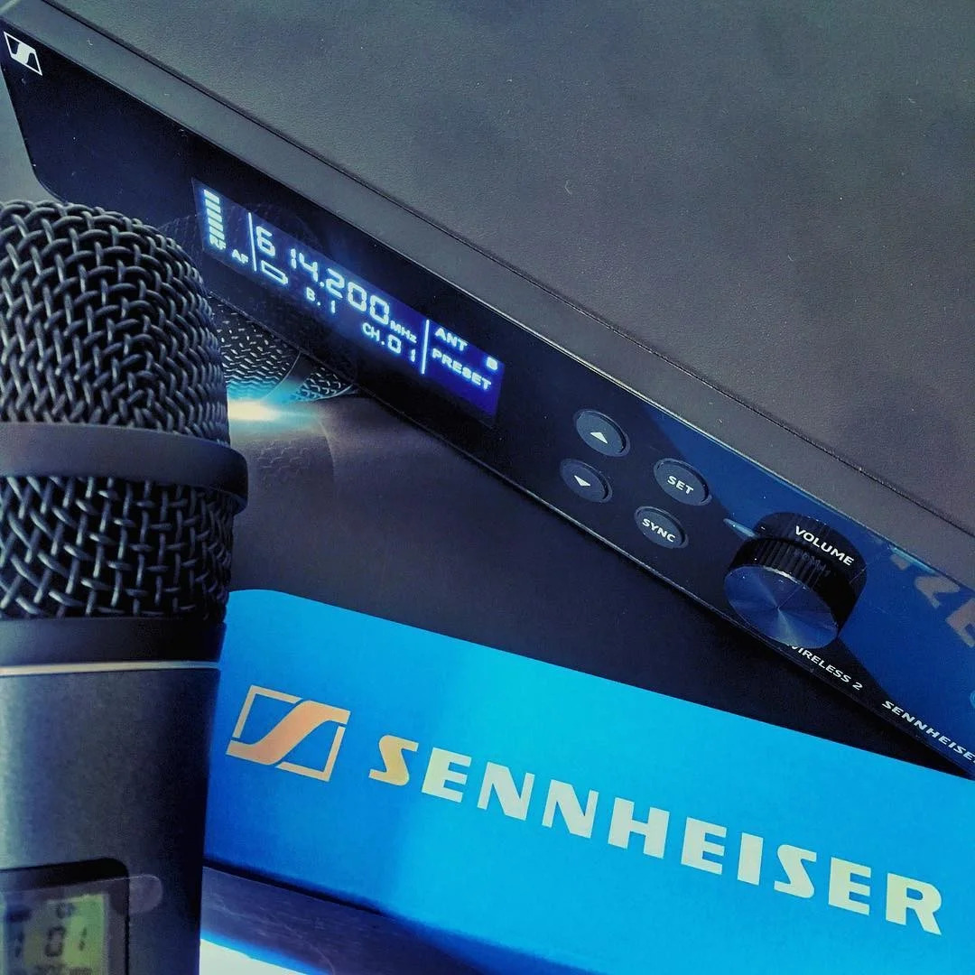 Hệ thống thu phát không dây Sennheiser XSW 2-835-B