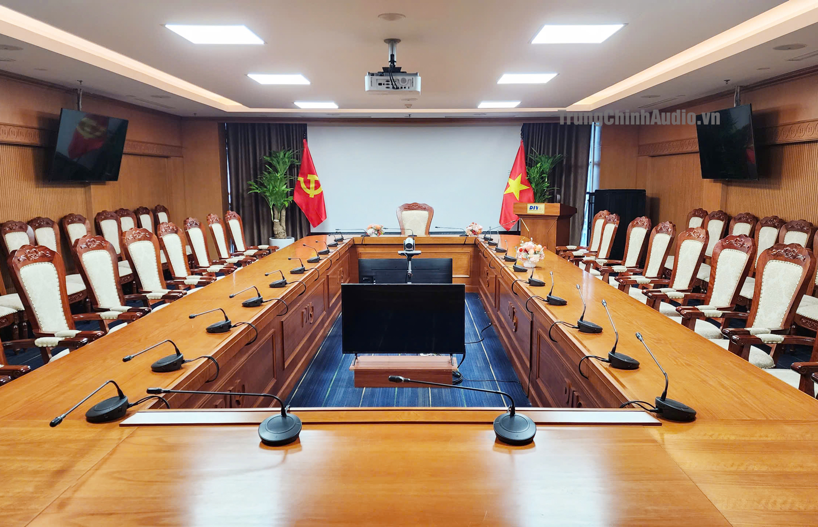 lắp đặt thực tế phòng họp bosch ccs 700 tại bảo hiểm tiền gửi việt nam