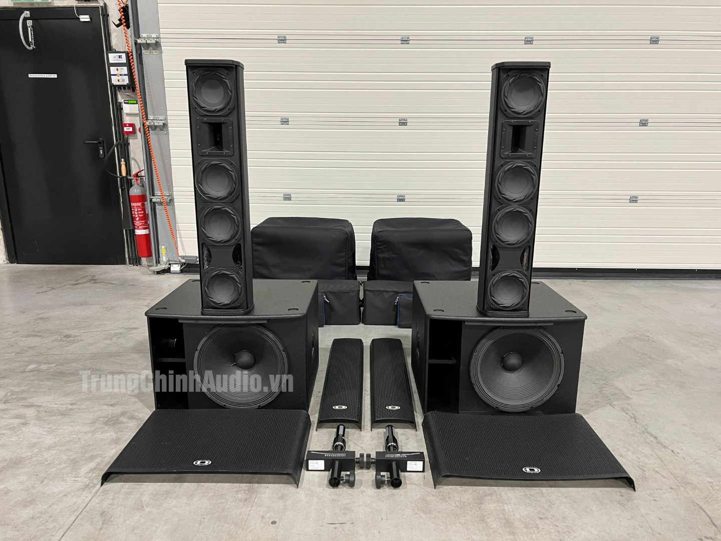 Loa Dynacord TS 400 / TS 400W