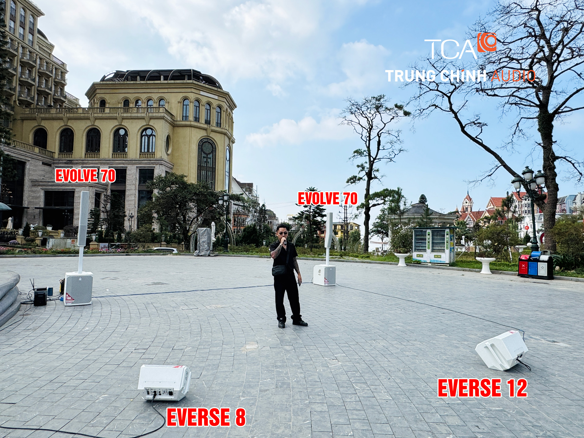 test âm thanh micro cho biểu diễn quảng trường tam đảo
