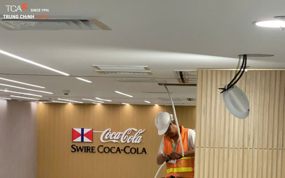 Trung Chính Audio lắp đặt loa âm trần tại nhà máy Coca-Cola Vĩnh Long
