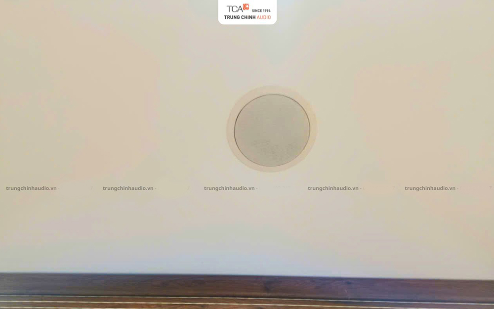 Loa âm trần Electro-Voice EVID C4.2