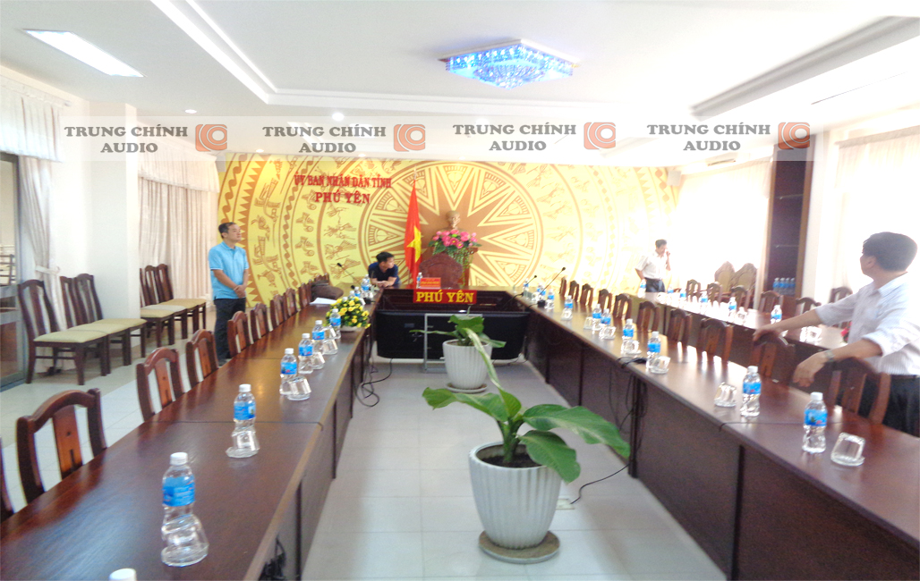 TCA triển khai hệ thống âm thanh hội thảo JTS và TOA tại UBND tỉnh Phú Yên