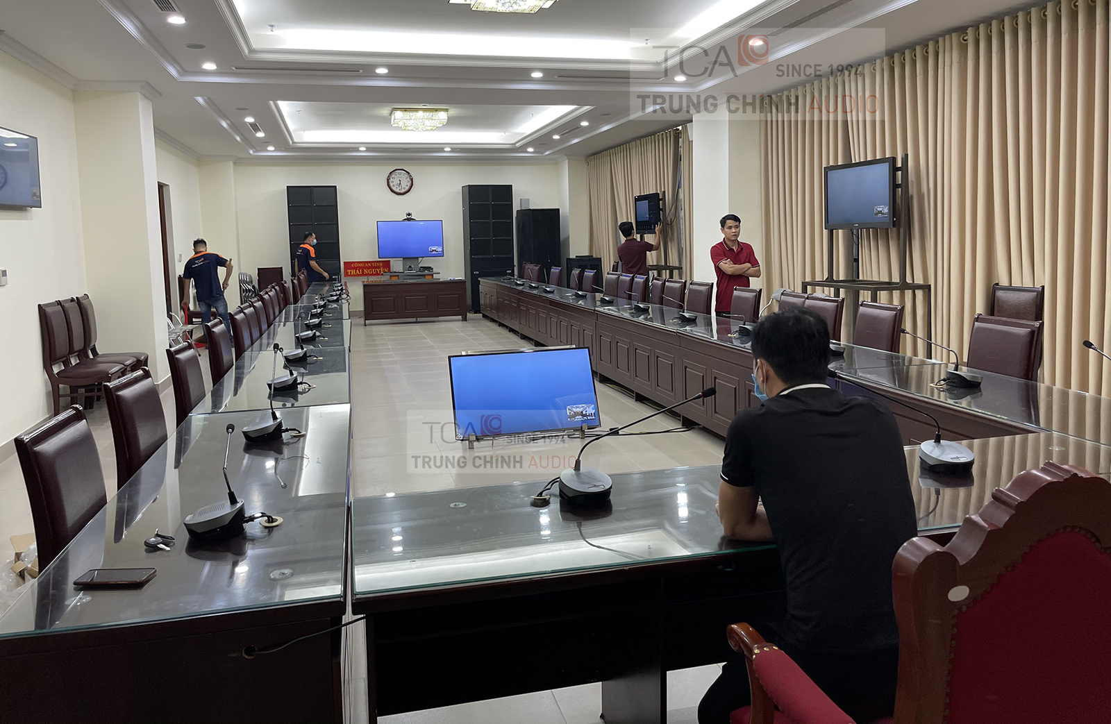 Hệ thống hội thảo TOA TS-780 âm thanh phòng họp hội nghị trực tuyến: Công an tỉnh Thái Nguyên