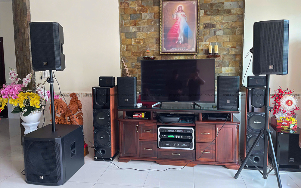 Dàn karaoke gia đình cao cấp loa Electro-Voice Everse 12 và EVIVA 18SP