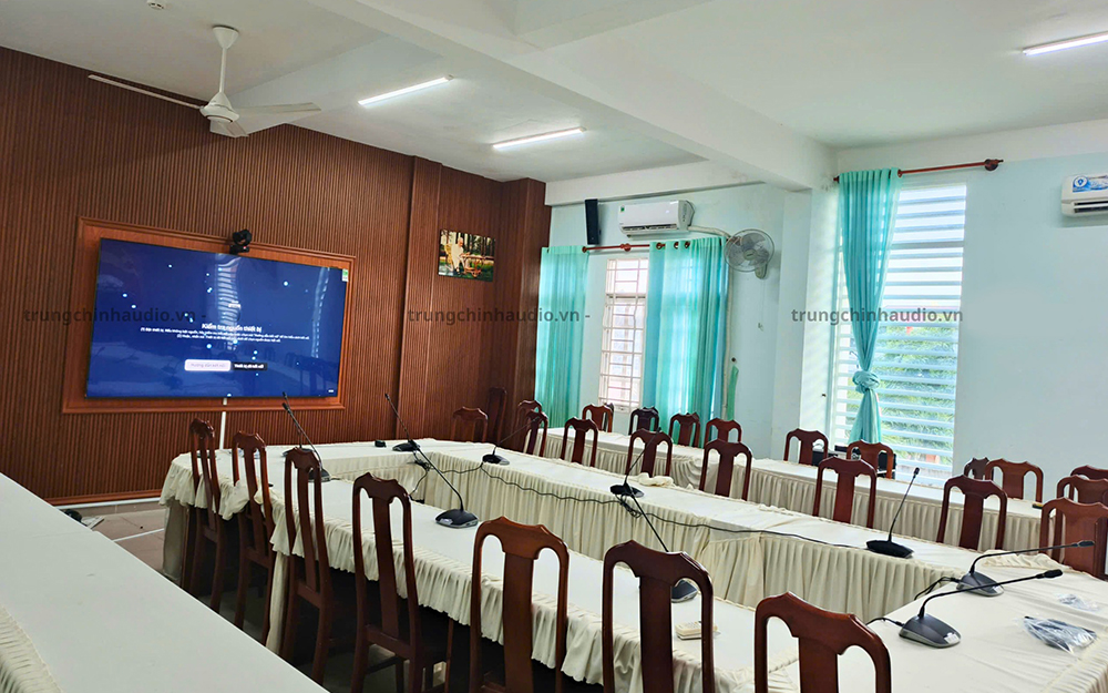 Hệ thống âm thanh phòng họp Bosch CSS1000D tại UBND xã Đại Phước