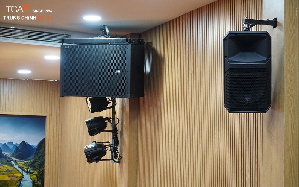 Loa Electro-Voice EVIVA 12P và Loa Sub GL-206 SA
