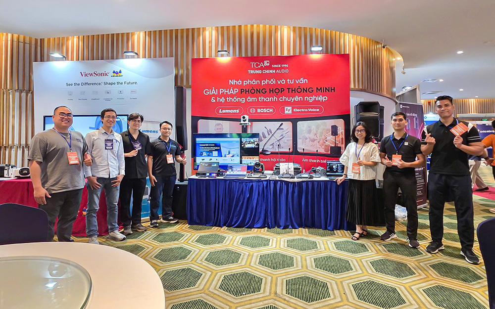 Đội ngũ hỗ trợ tại AV Connect 2025