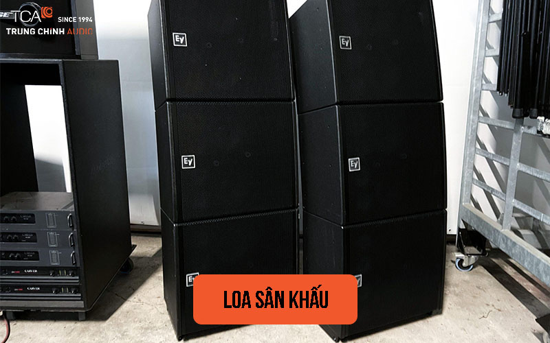 Loa sân khấu