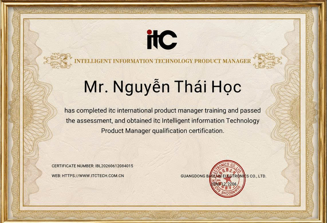 Nguyễn Thái Học nhận chứng nhận International Product Manager Training