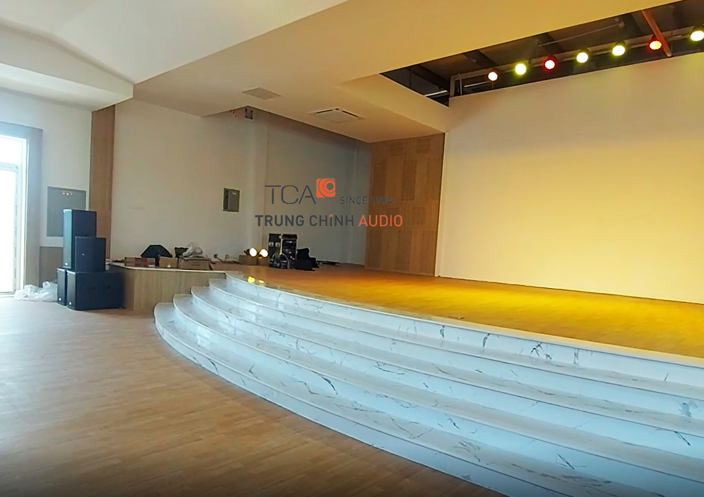 TCA -Trung Chính Audio thi công lắp đặt âm thanh sân khấu