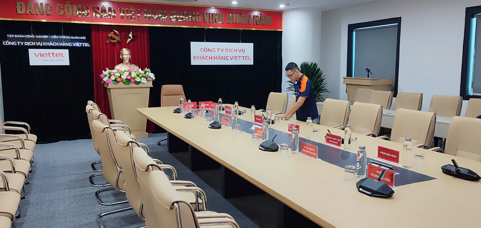 phong-hop-viettel-dicentis