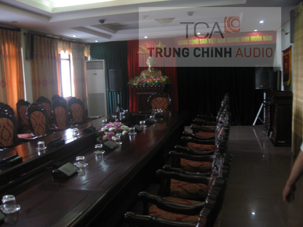 Lắp đặt âm thanh hội thảo TOA TS-900 – Hội đồng Nhân dân TP Hà Nội