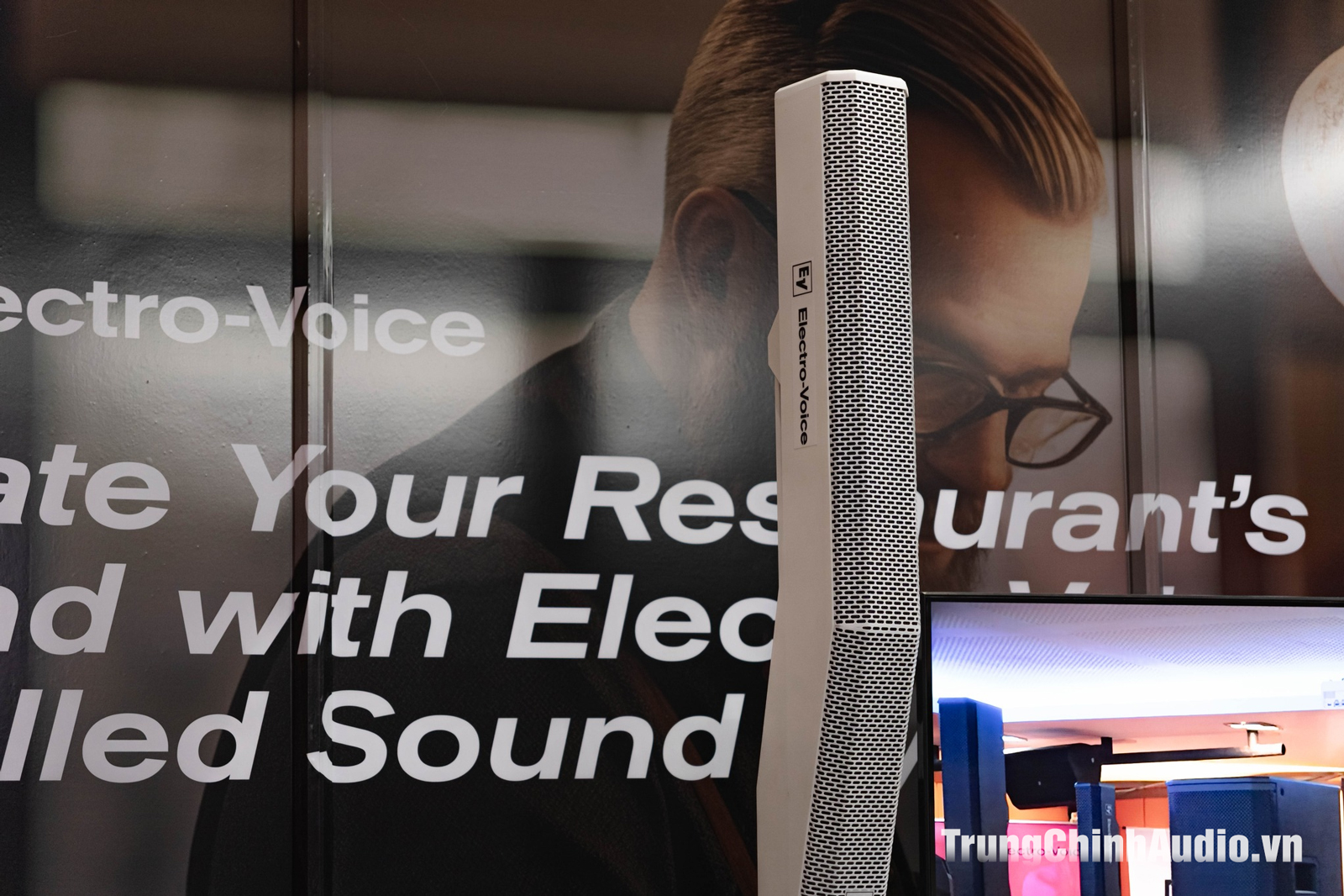 trien-lam-restech-2025