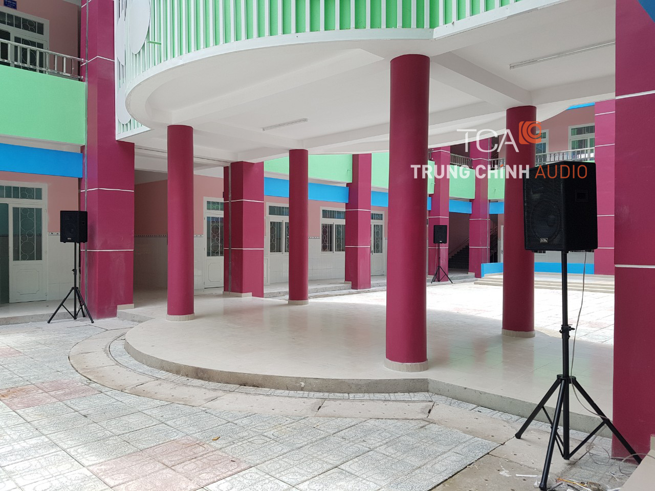 Lắp đặt thống âm thanh sân khấu và thông báo tại trường mần non Tân Phú Trung