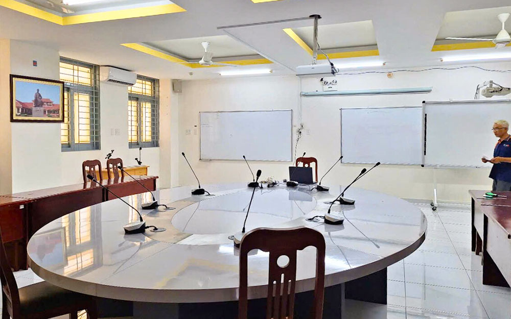 Hệ thống âm thanh phòng họp TOA TS-V90 do TCA triển khai