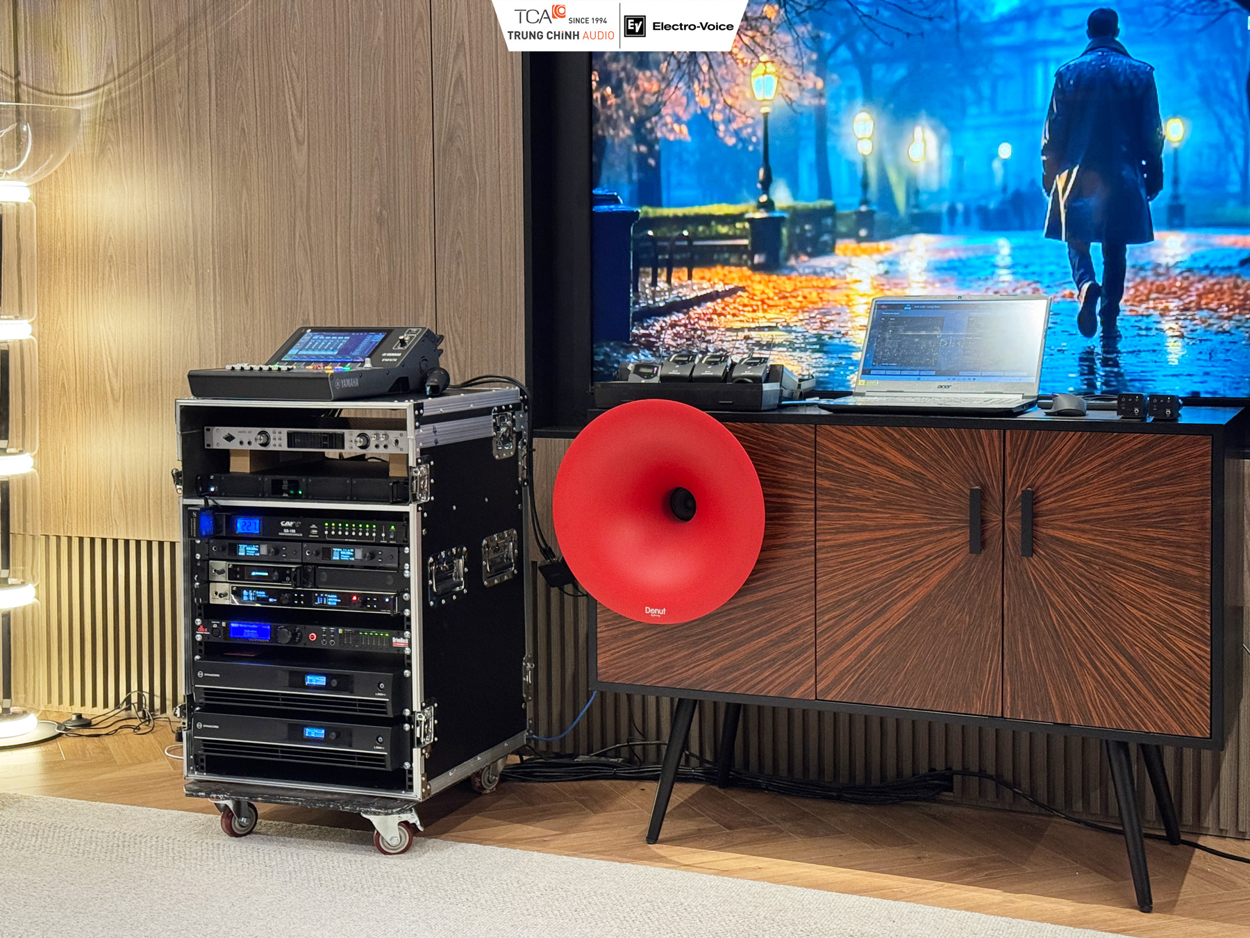 TCA thi công phòng karaoke gia đình cao cấp