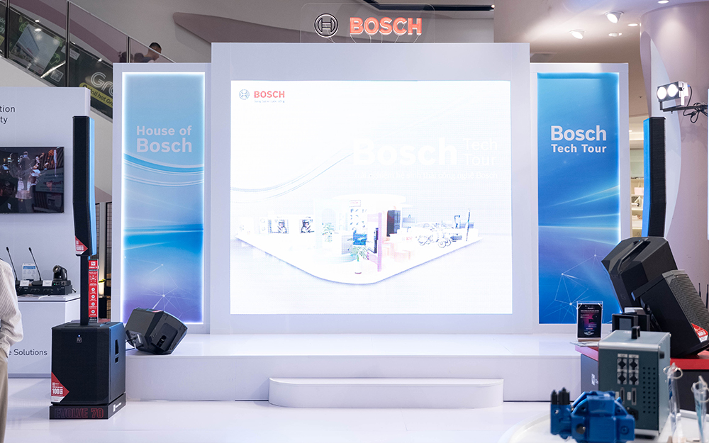 Hệ thống âm thanh sân khấu Electro-Voice Evolve 70