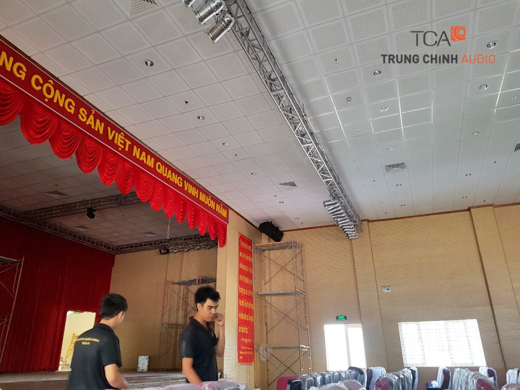 Nhà Văn Hoá Thanh Niên Q9 nổi bật với hệ thống loa đèn “VIP”của TCA
