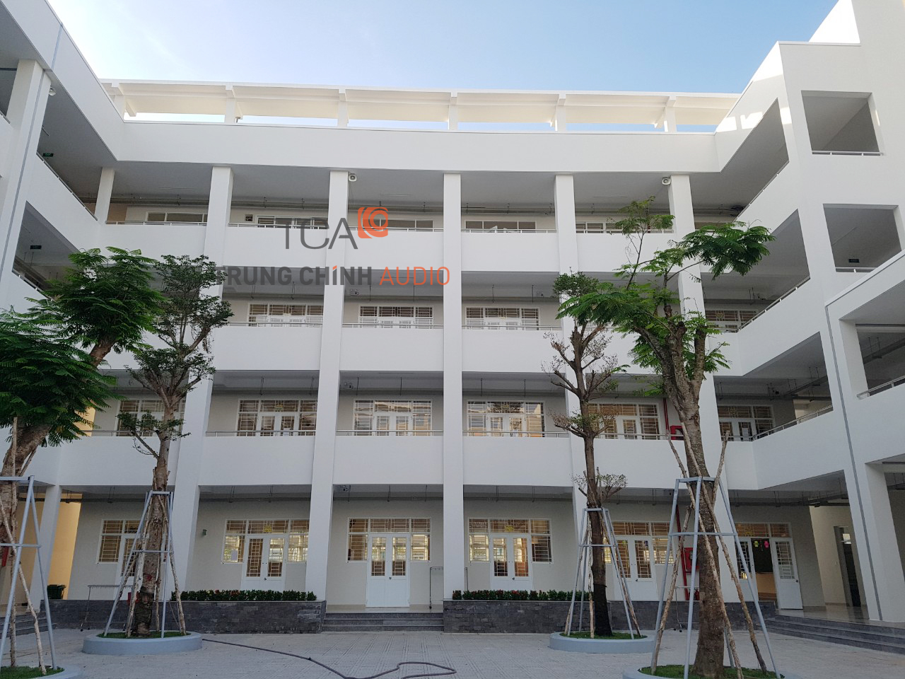 Lắp đặt hệ thống âm thanh thông báo TOA tại trường tiểu học Phú Nhuận