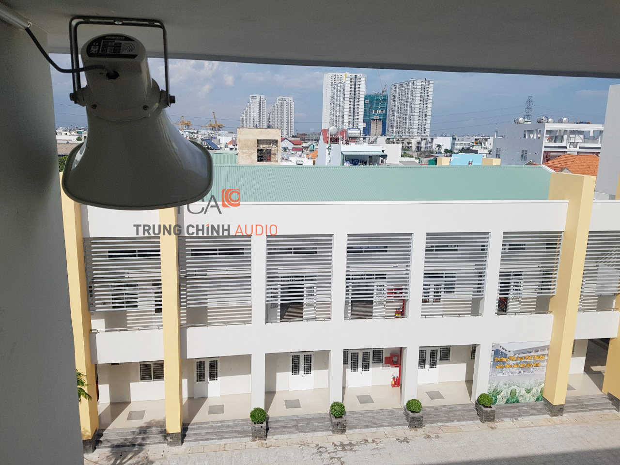 Lắp đặt hệ thống âm thanh thông báo TOA tại trường tiểu học Phú Nhuận