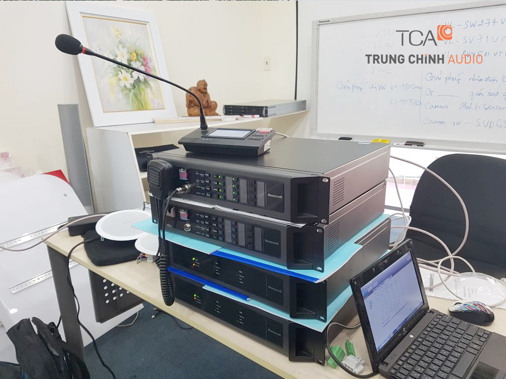TCA tiếp sức Công ty Bưu Điện Việt Nam với hệ thống âm thanh Honeywell