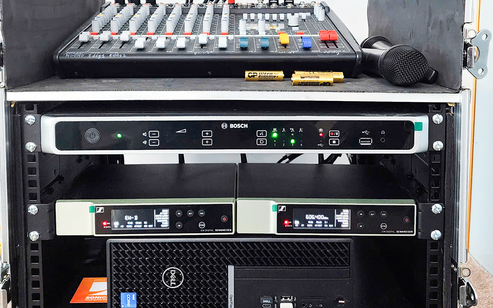 Amply Dynacord L1800FD-ED và Mixer Dynacord DC-CMS600-3-MIG