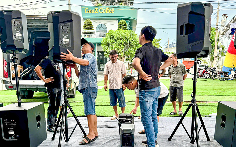 Trung Chính Audio giới thiệu hệ thống âm thanh ngoài trời Electro-Voice