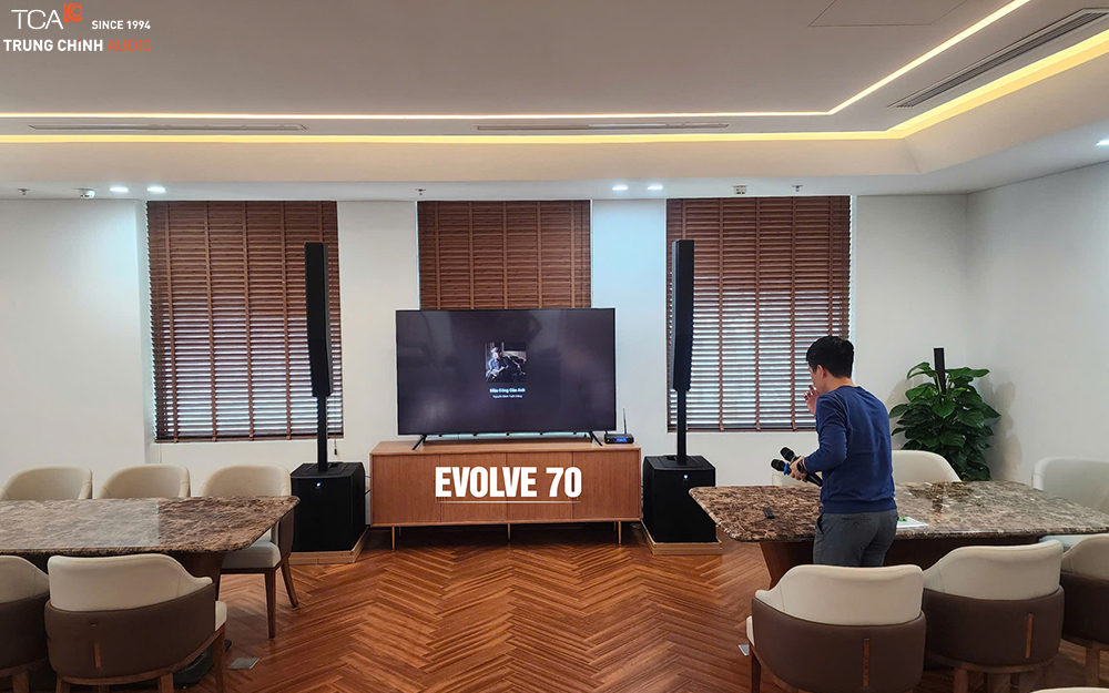Loa Electro-Vocie Evolve 70 lắp đặt tại doanh nghiệp