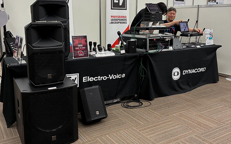 Loa Electro-Voice EVIVA ra mắt tại triển lãm 