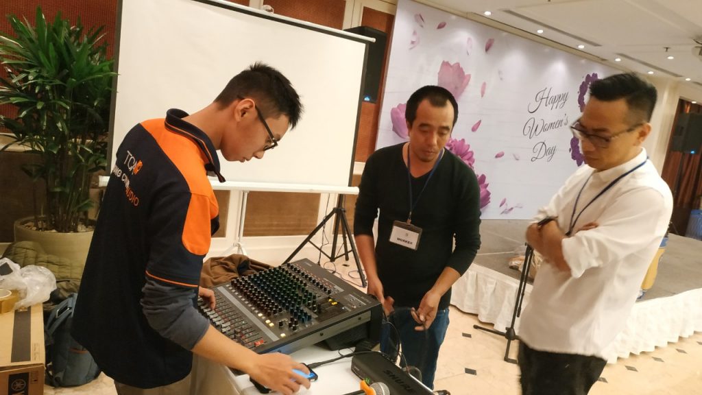 TCA “chạy show đắt hàng” lắp đặt âm thanh phục vụ mùng 8 tháng 3