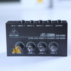 Bộ trộn Behringer MICROMIX MX400