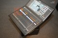 Mixer Yamaha QL1