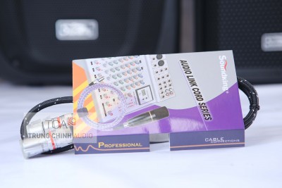 Dây tín hiệu Soundking BB-784