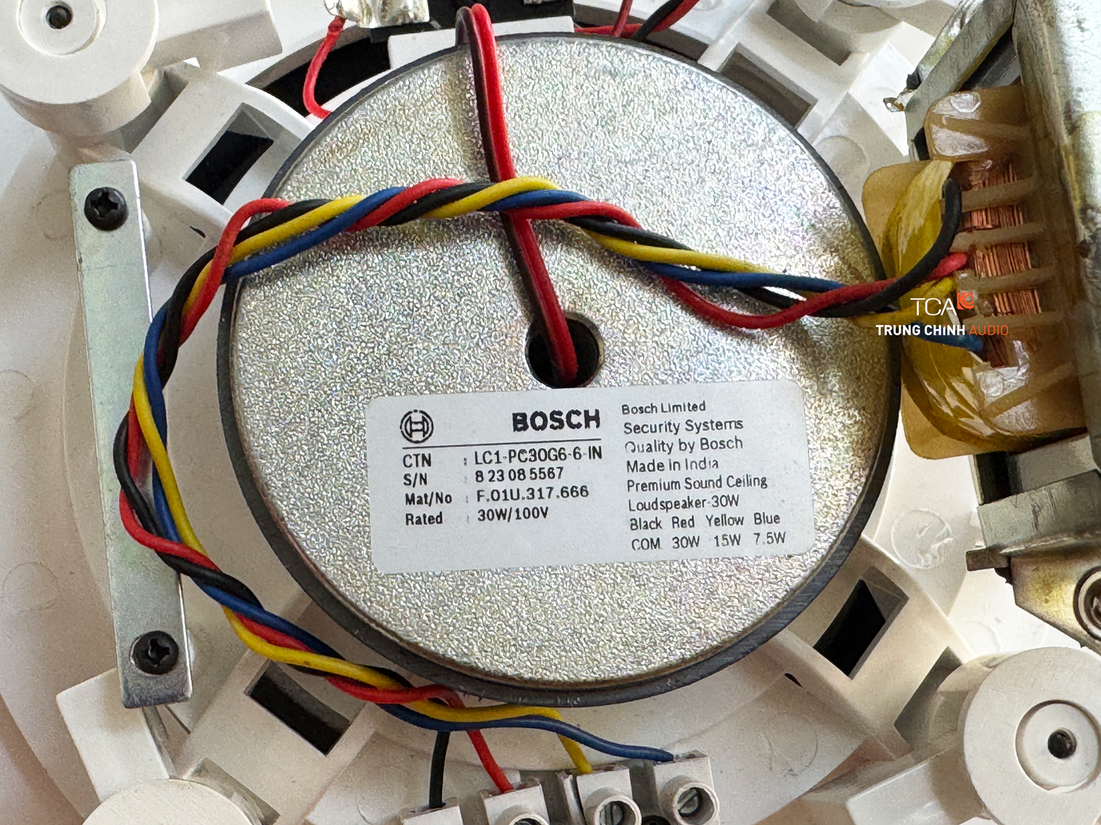 loa gắn trần 30w bosch lc1-pc30g6-6-in củ loa